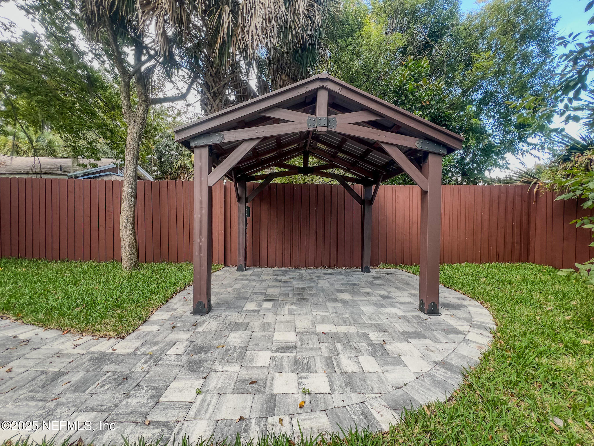 4325 Appleton Avenue Jacksonville, FL 32210 - Photo 37 of 40 a front view of house with green yard