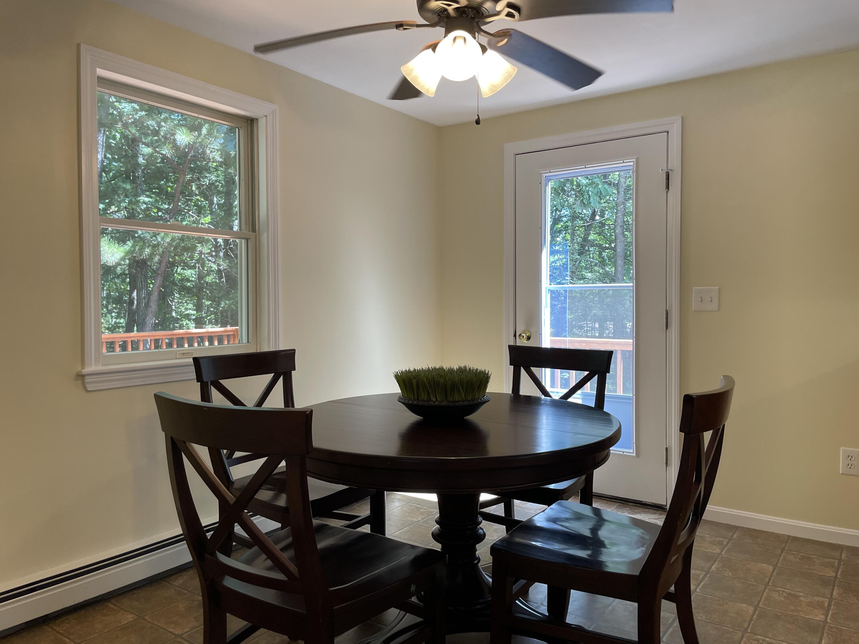 5 Old Quarry Road Cape Neddick, ME 03902 - Photo 5 of 11 5 Old Quarry Road Dining Area