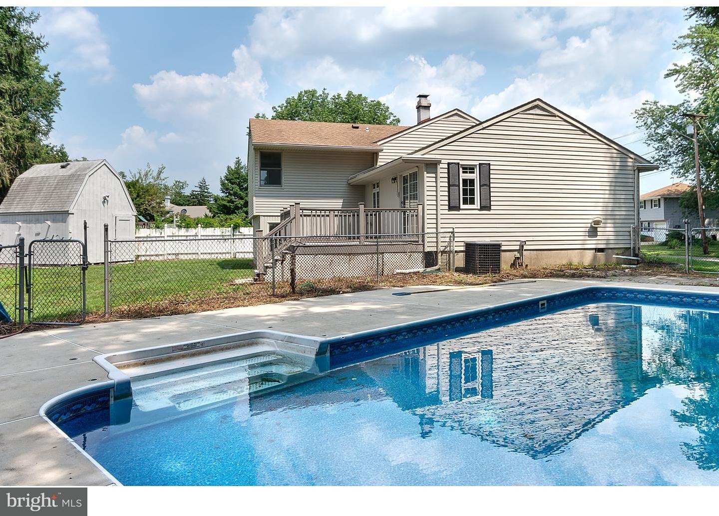 28 Spruce Road Burlington, NJ 08016 - Photo 22 of 24