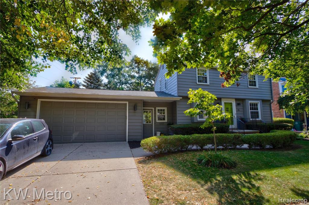 15 Maplefield Road Pleasant Ridge, MI 48069 - Photo 39 of 46