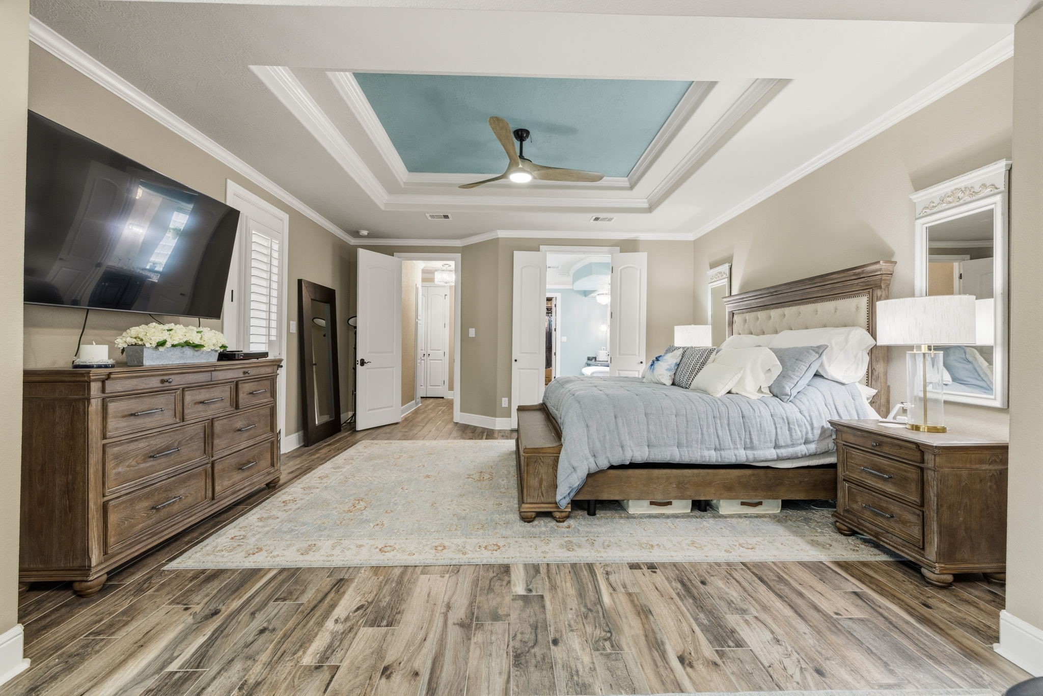 1214 Eversham Way Kingwood, TX 77339 - Photo 14 of 50 Double Tray Ceilings