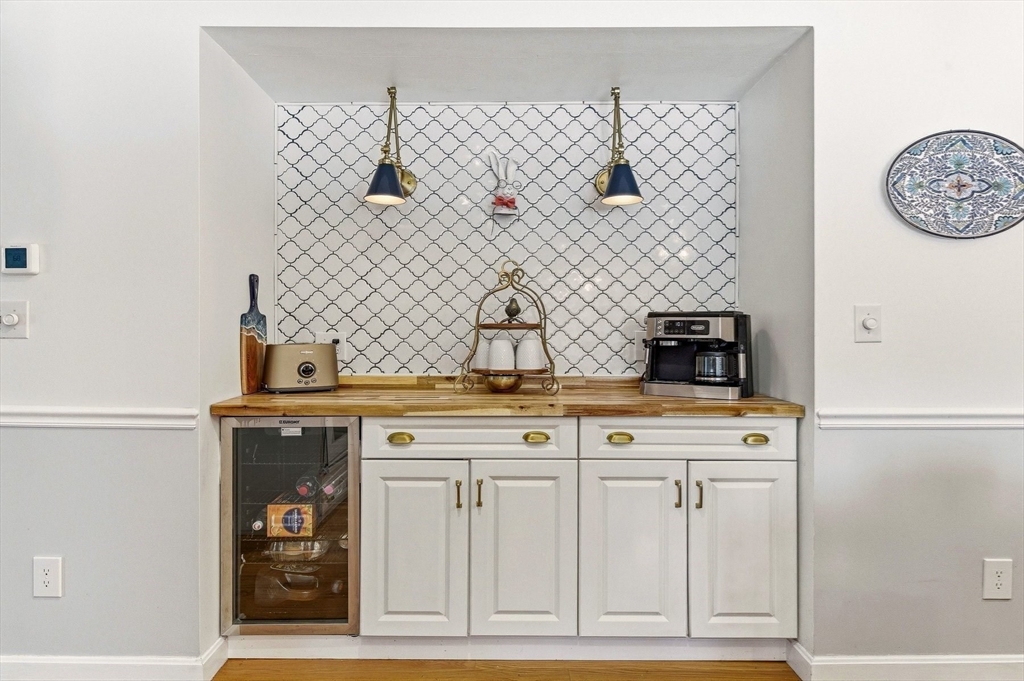 499 Chadwick Road Haverhill, MA 01835 - Photo 11 of 37