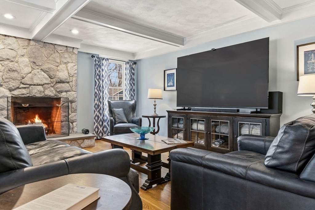 499 Chadwick Road Haverhill, MA 01835 - Photo 16 of 37