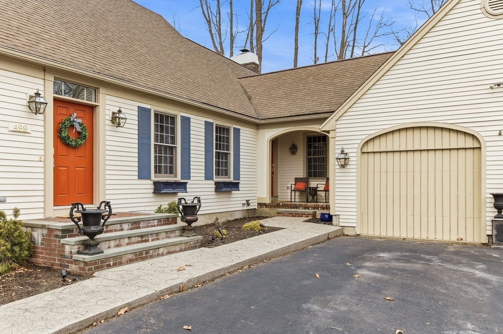 499 Chadwick Road Haverhill, MA 01835 - Photo 2 of 37