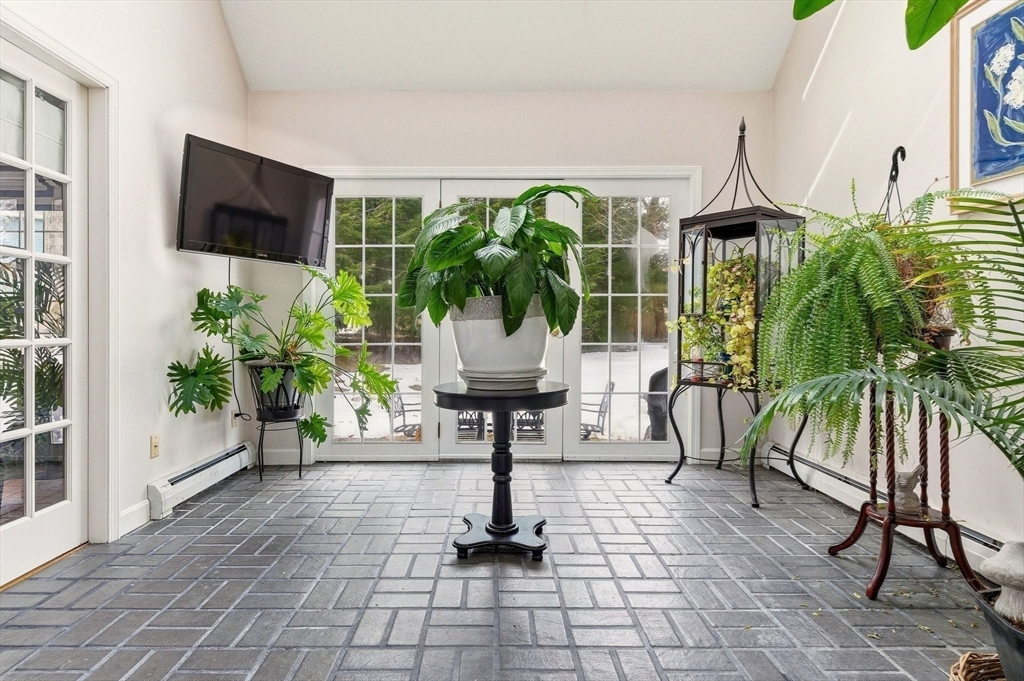 499 Chadwick Road Haverhill, MA 01835 - Photo 27 of 37