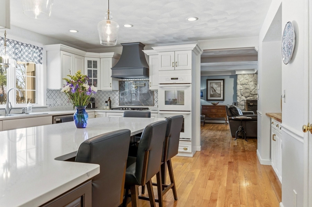 499 Chadwick Road Haverhill, MA 01835 - Photo 5 of 37