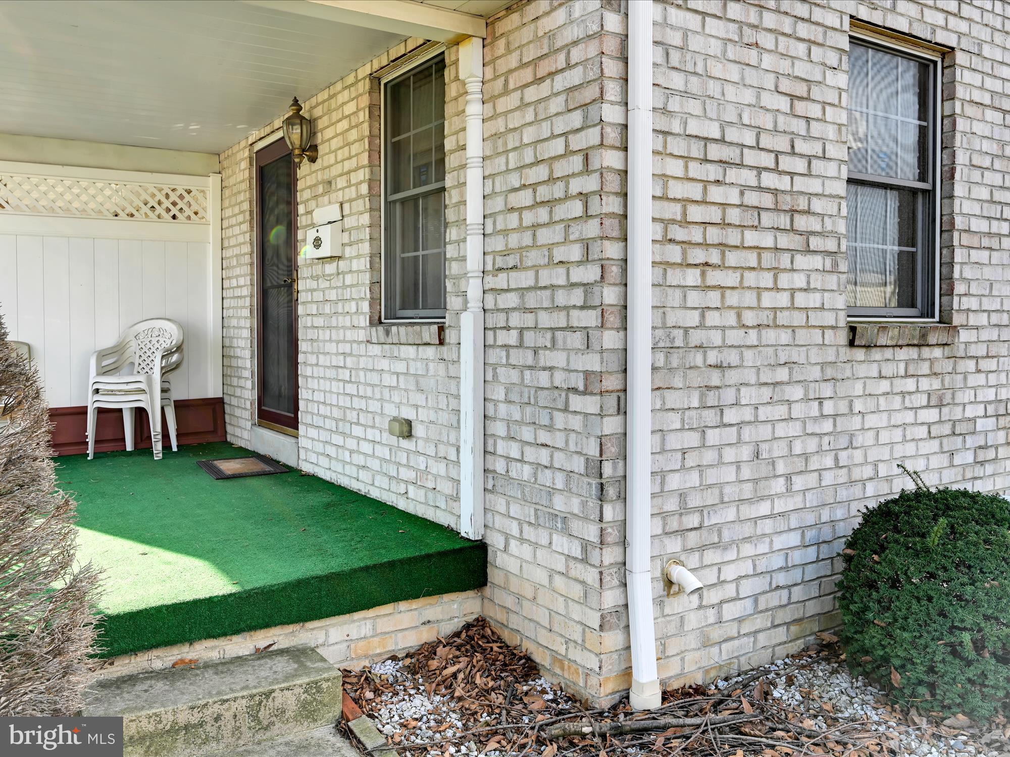 1223 Grofftown Road Lancaster, PA 17602 - Photo 3 of 25 Gallery Image 3
