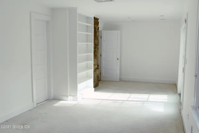 $12,500 | 71 Benjamin Street, Old Greenwich, CT 06870