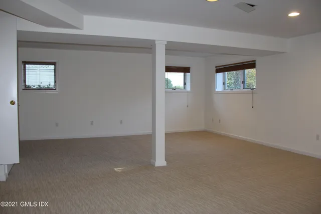 $12,500 | 71 Benjamin Street, Old Greenwich, CT 06870