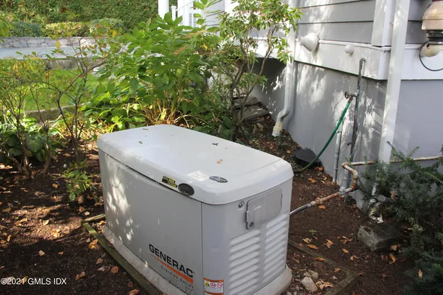 $12,500 | 71 Benjamin Street, Old Greenwich, CT 06870