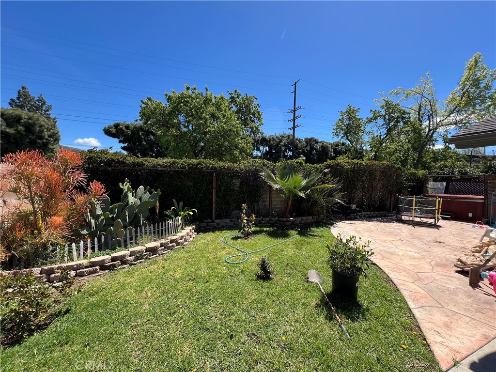 646 Boulder Street Fillmore, CA 93015 - Photo 6 of 10 a view of a backyard with sitting area