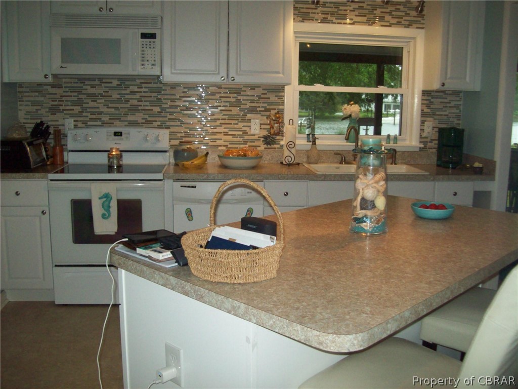 353 Henry's Road Hudgins, VA 23076 - Photo 13 of 44