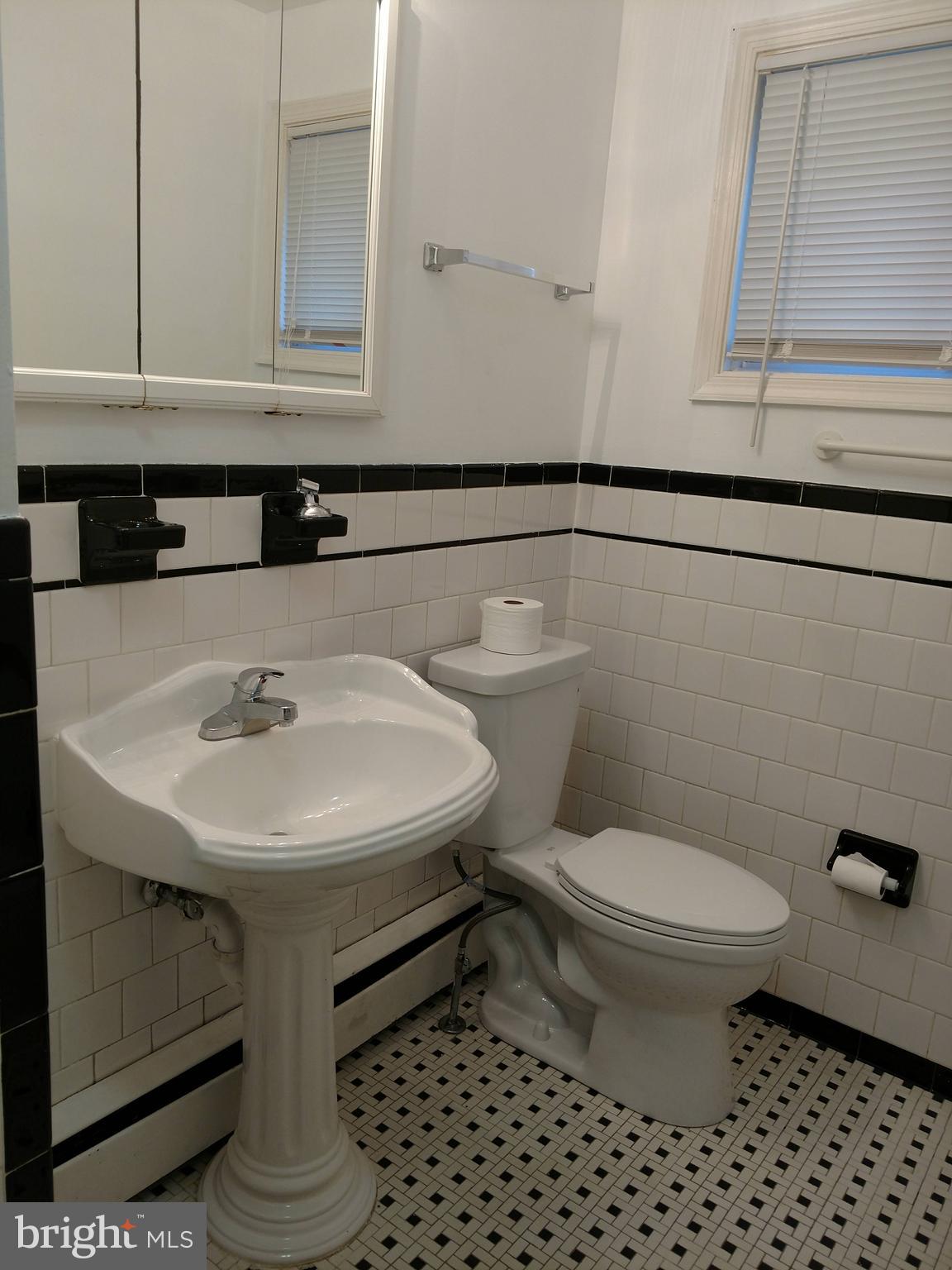 8600 Dovedale Road Randallstown, MD 21133 - Photo 12 of 20 Bathroom