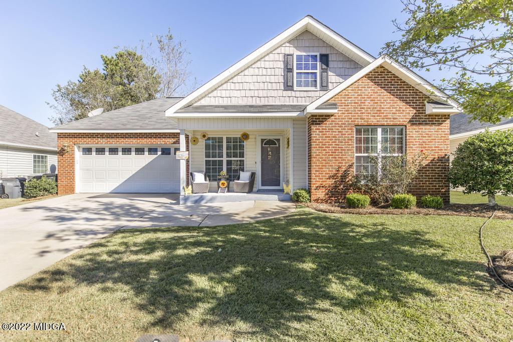 300 Weatherwood Road Kathleen, GA 31047 - Photo 1 of 33 Front