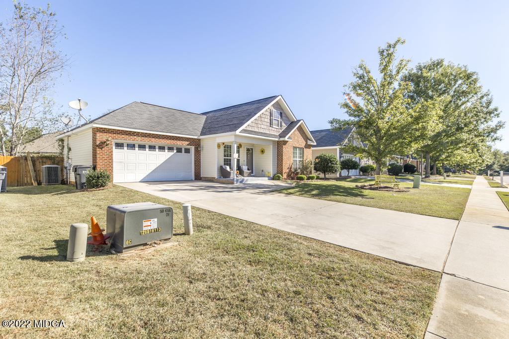 300 Weatherwood Road Kathleen, GA 31047 - Photo 3 of 33 300 Weatherwood Rd 1