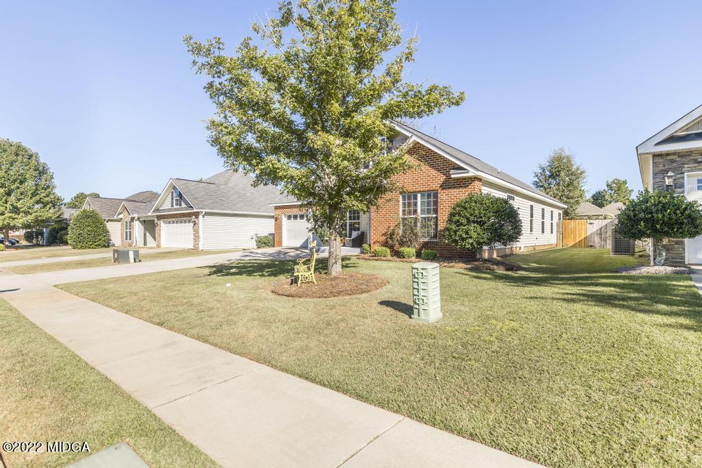 300 Weatherwood Road Kathleen, GA 31047 - Photo 4 of 33 300 Weatherwood Rd 3