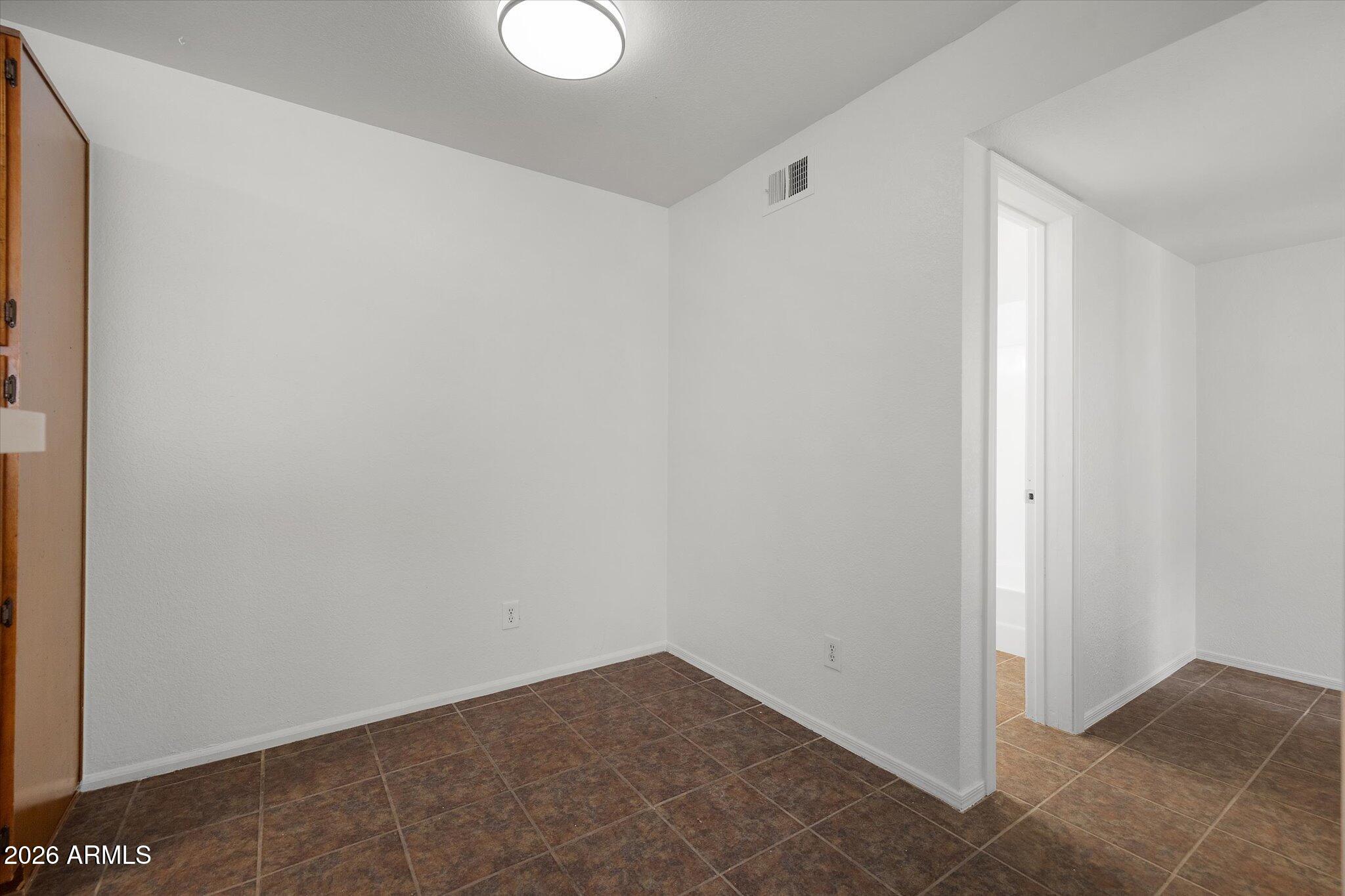 623 West Guadalupe Road, Unit 130 Mesa, AZ 85210 - Photo 19 of 29 dinning