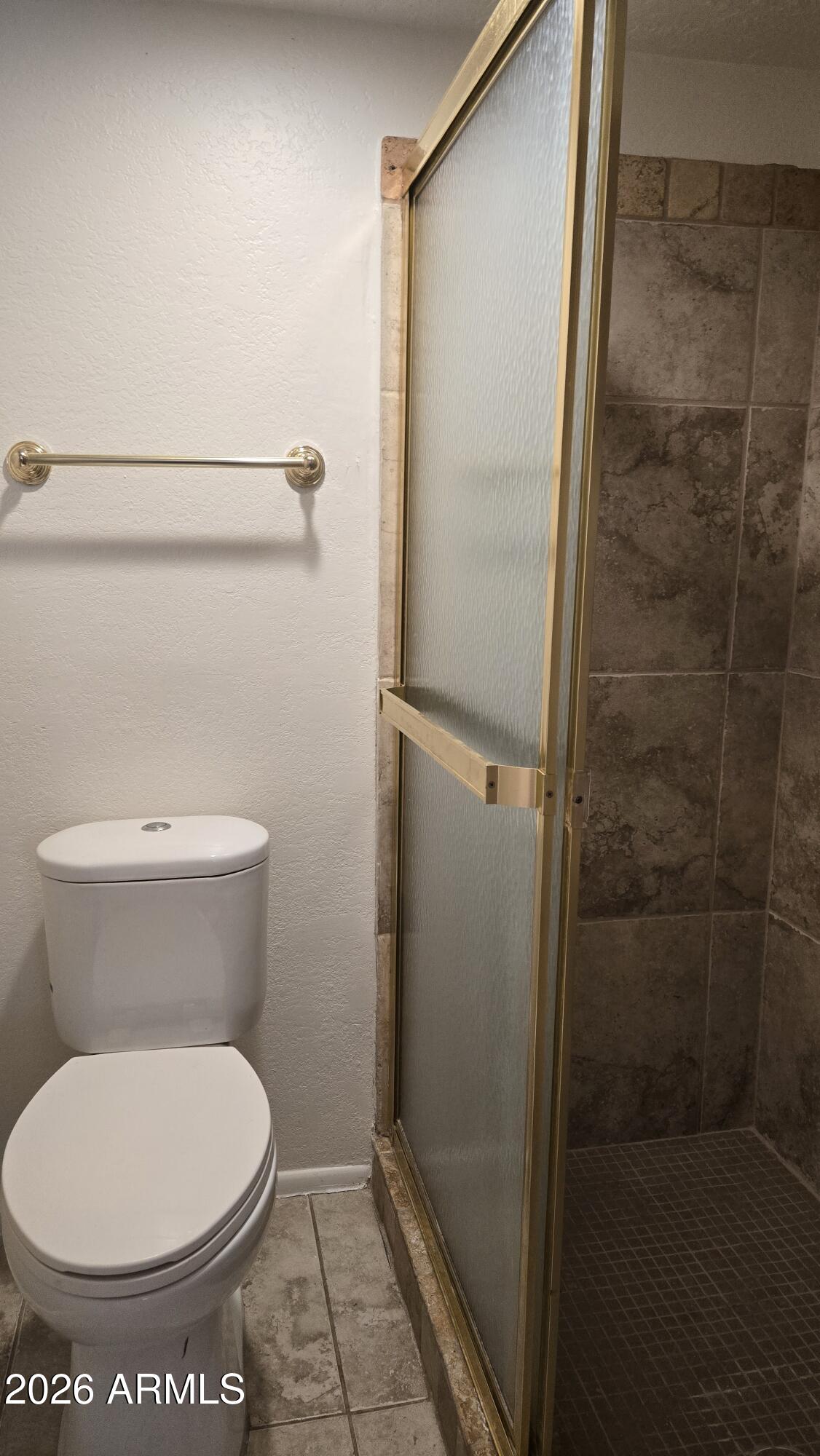 623 West Guadalupe Road, Unit 130 Mesa, AZ 85210 - Photo 7 of 17 Primary bath