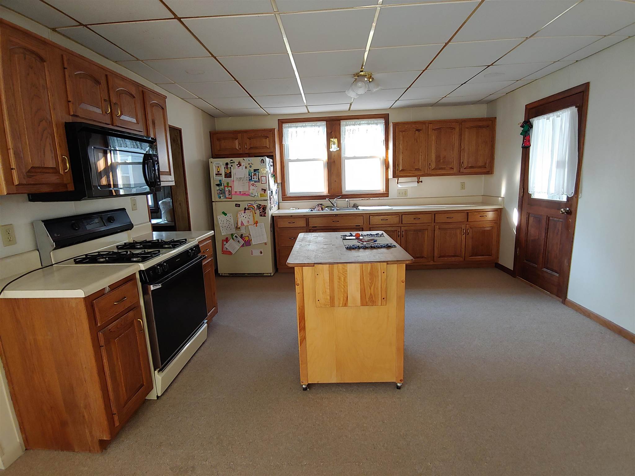 230 South 4th Street Decatur, IN 46733 - Photo 11 of 21