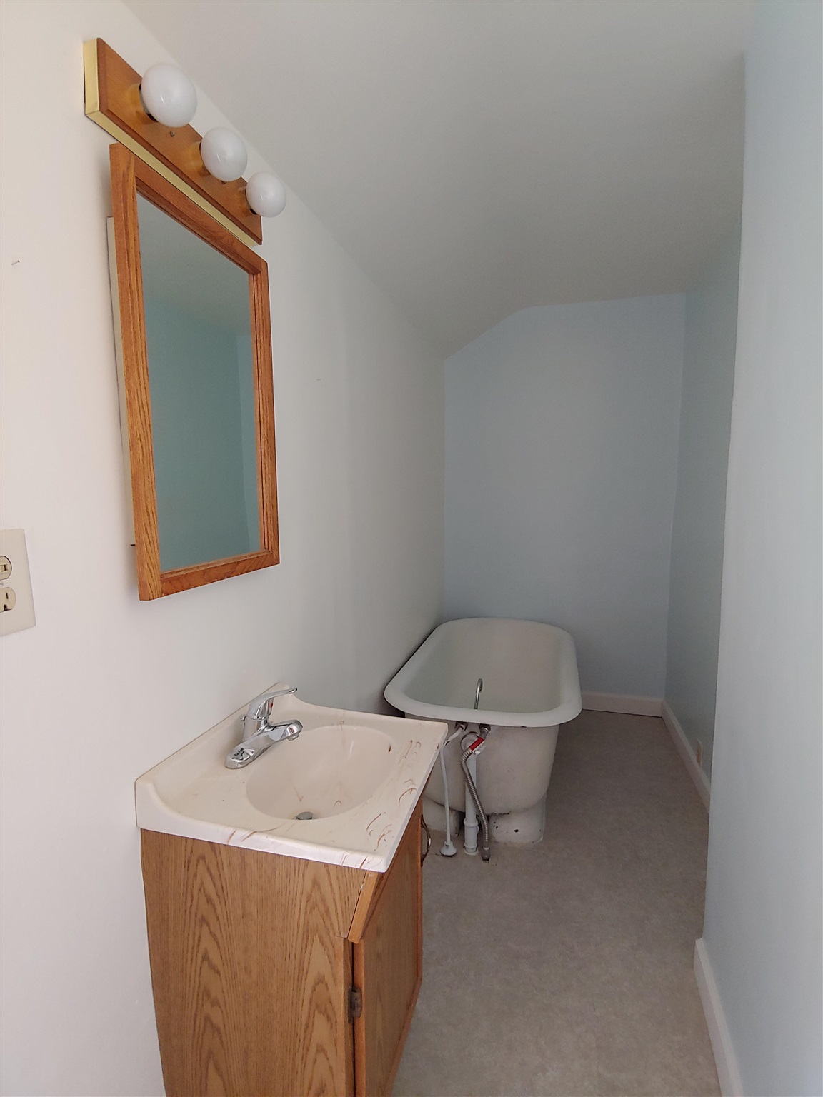 230 South 4th Street Decatur, IN 46733 - Photo 15 of 21
