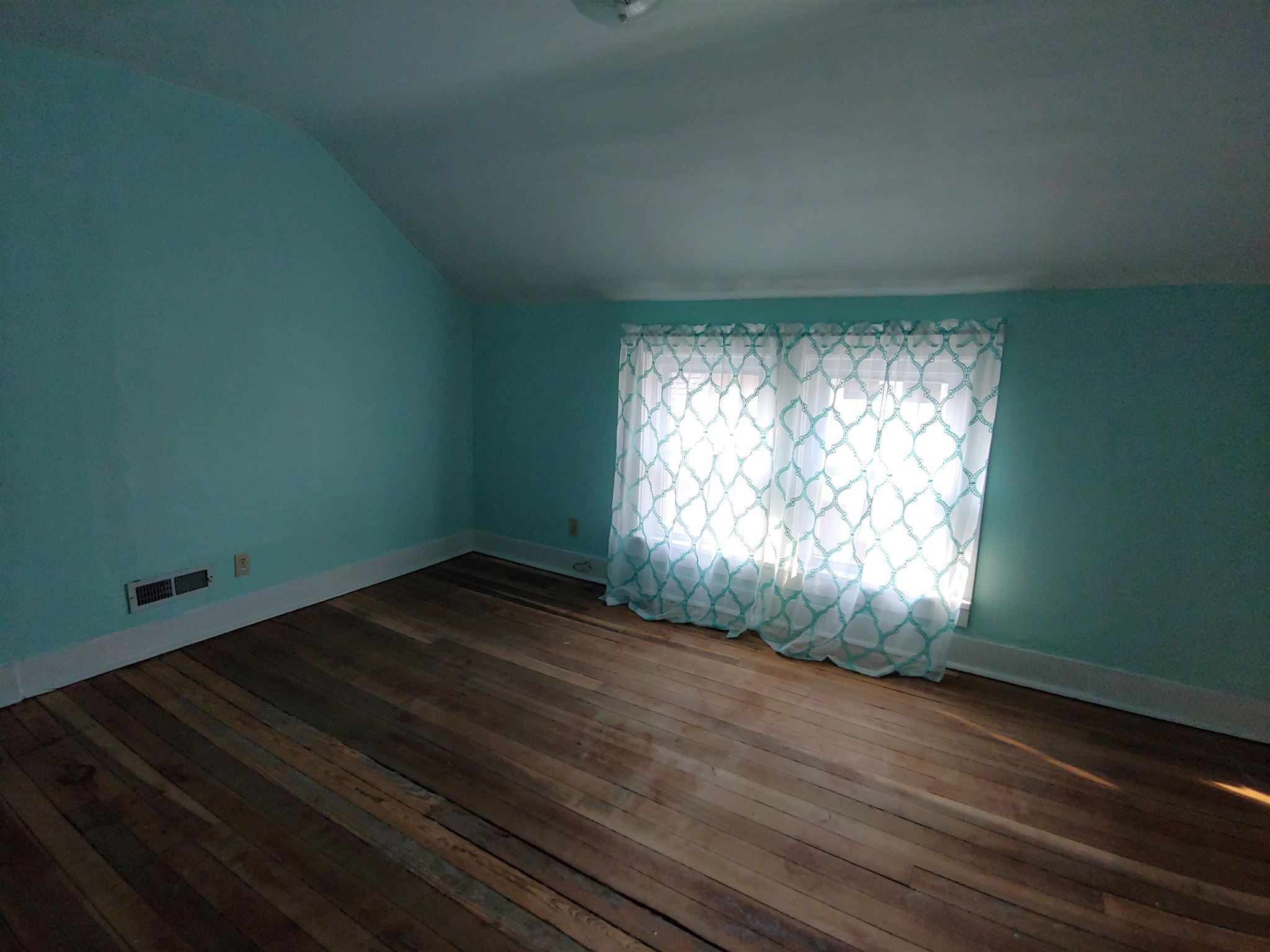 230 South 4th Street Decatur, IN 46733 - Photo 17 of 21