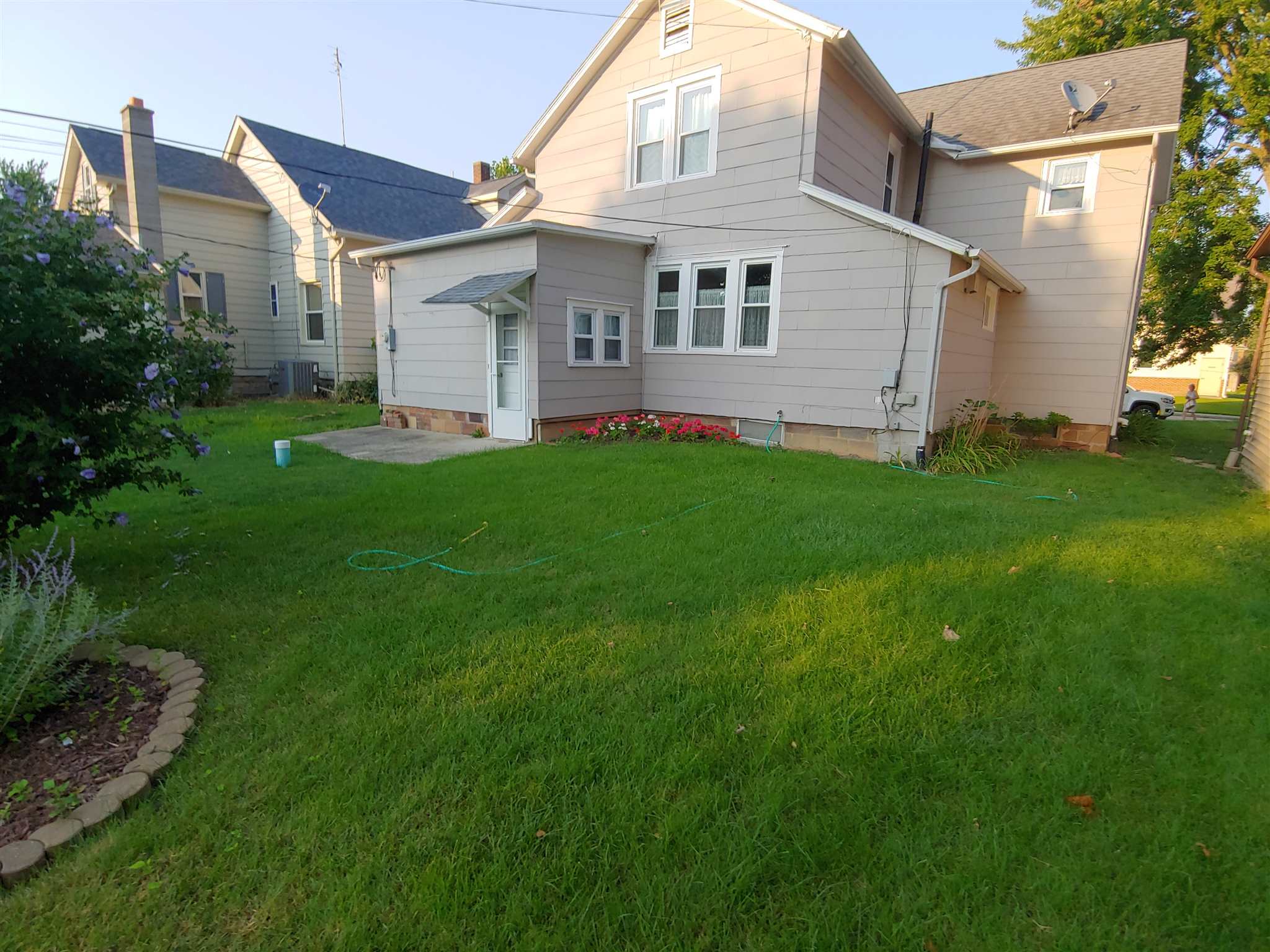 230 South 4th Street Decatur, IN 46733 - Photo 4 of 21