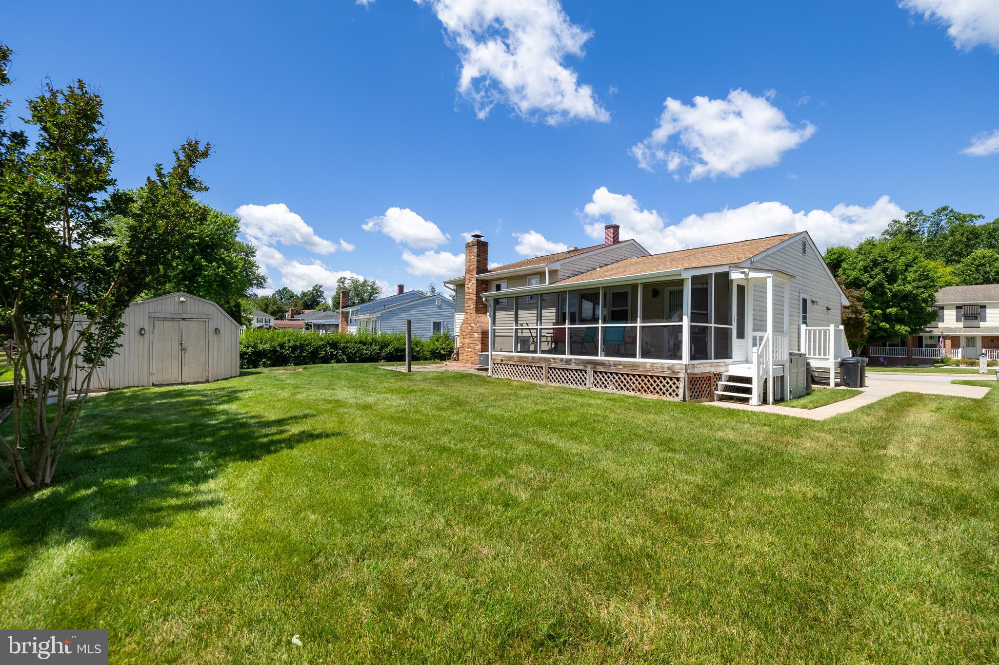4612 Ballygar Road Baltimore, MD 21236 - Photo 2 of 26