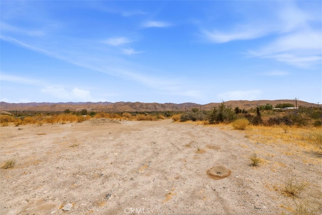 49200 Old Mill Road Morongo Valley, CA 92256 - Photo 5 of 11 A pad waiting for your vision.