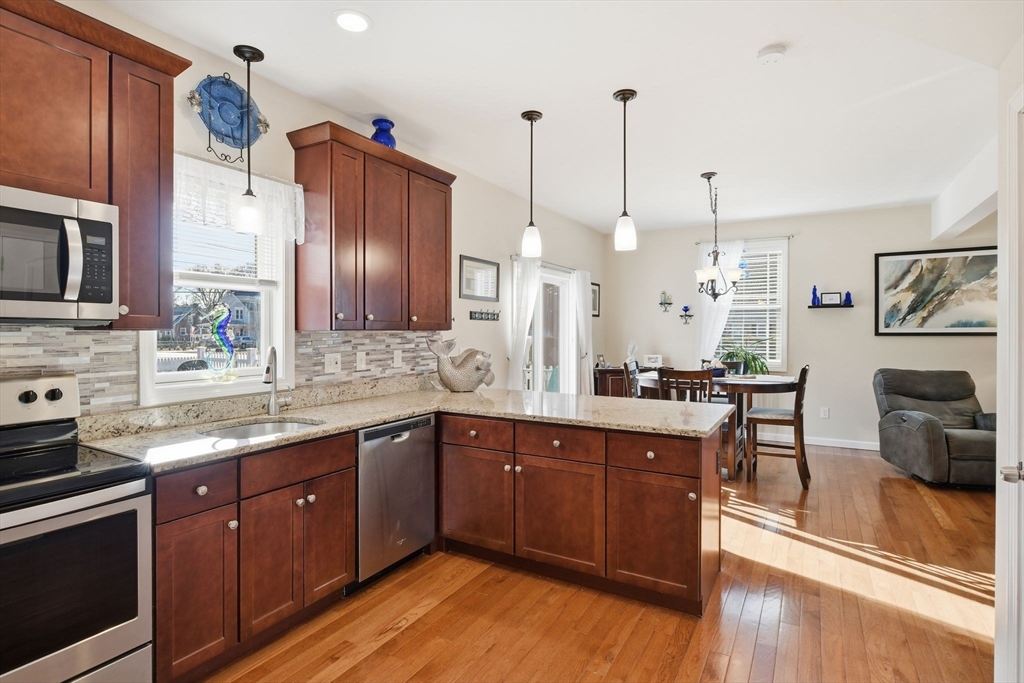 1077 Main Street Agawam, MA 01001 - Photo 13 of 40