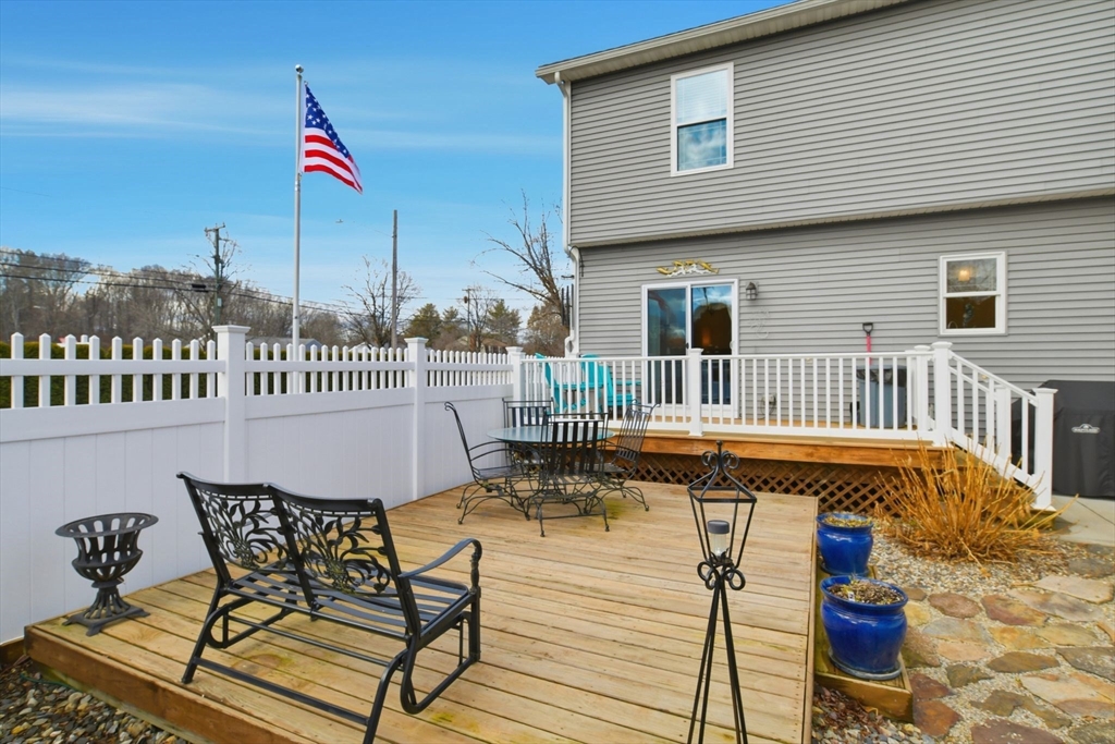 1077 Main Street Agawam, MA 01001 - Photo 30 of 40