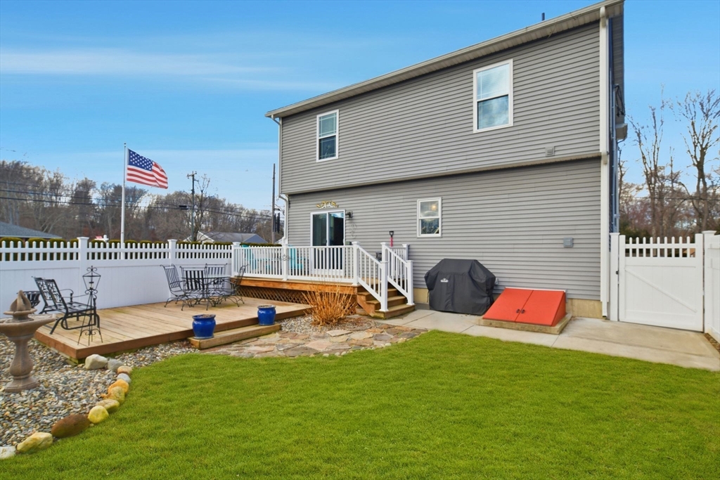 1077 Main Street Agawam, MA 01001 - Photo 32 of 40