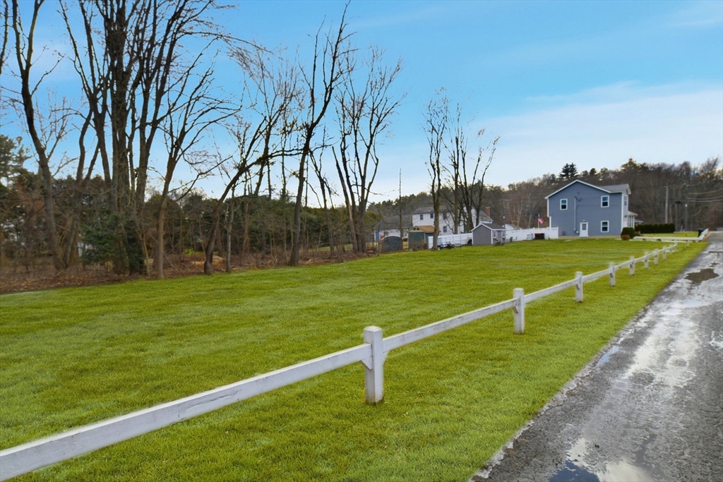 1077 Main Street Agawam, MA 01001 - Photo 36 of 40