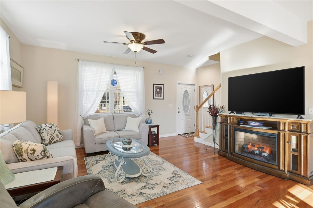 1077 Main Street Agawam, MA 01001 - Photo 4 of 40