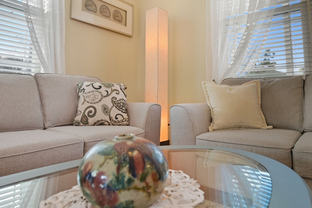 1077 Main Street Agawam, MA 01001 - Photo 7 of 40