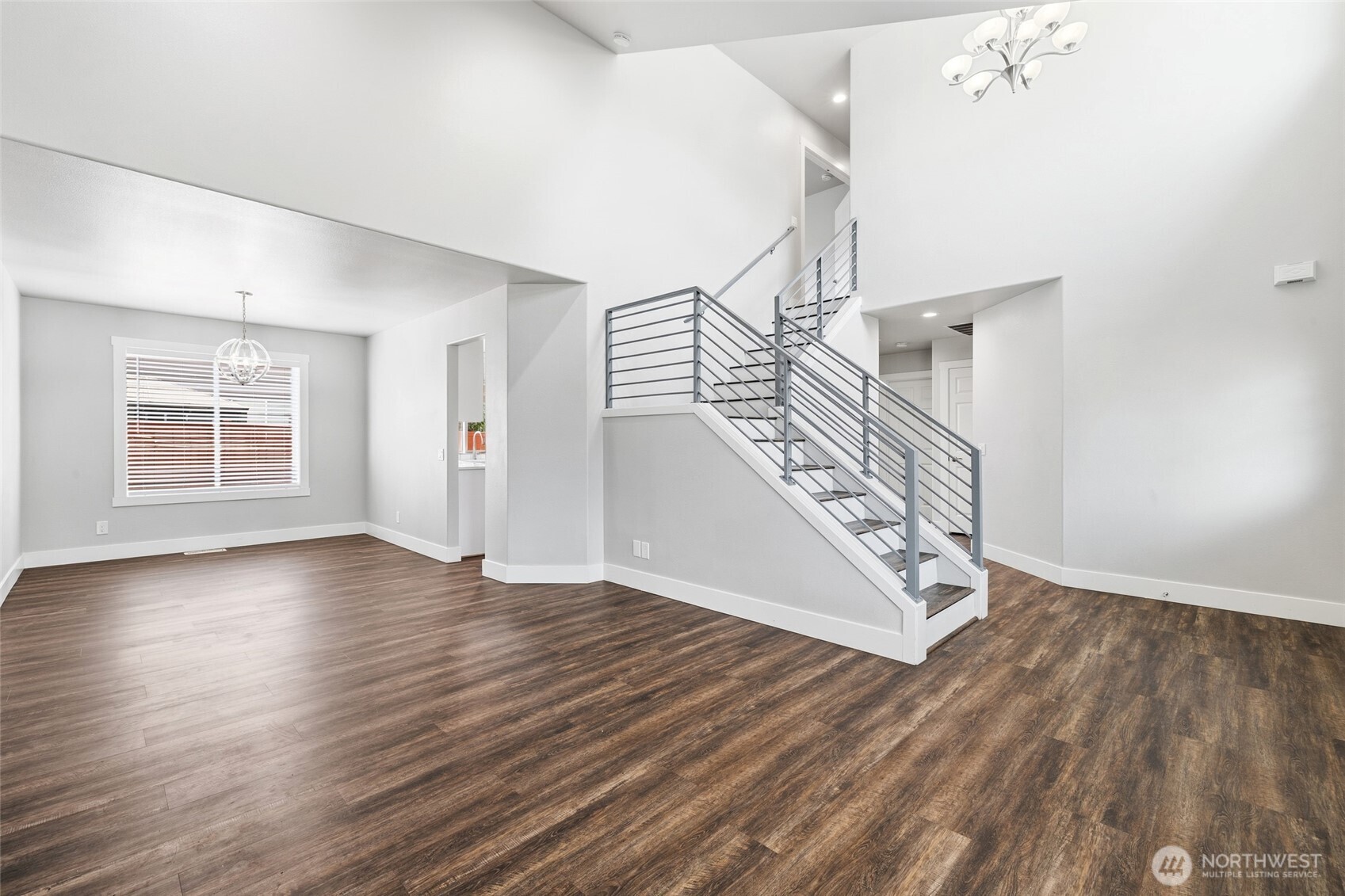 2402 119th Street Southwest, Unit C1 Everett, WA 98204 - Photo 4 of 39