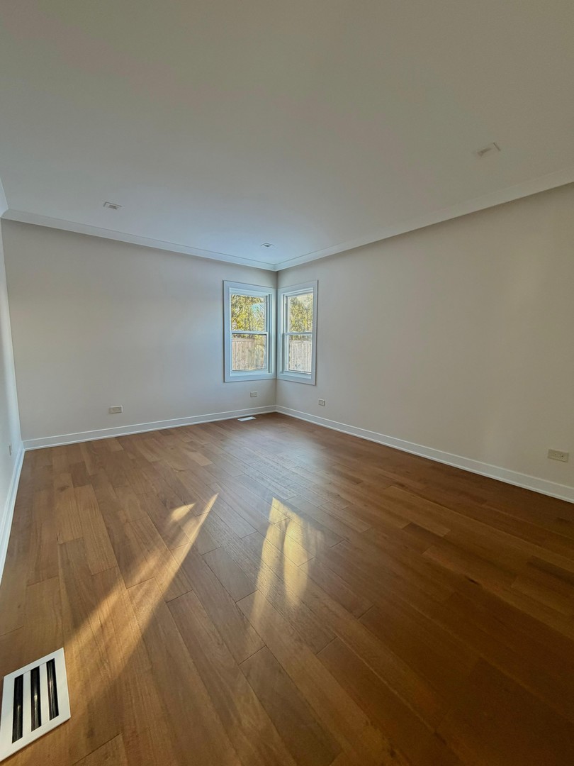 830 Deerfield Road Highland Park, IL 60035 - Photo 12 of 23