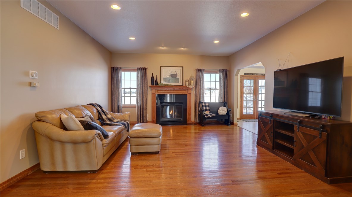 6964 Fieldstone Lane Decatur, IL 62521 - Photo 12 of 48