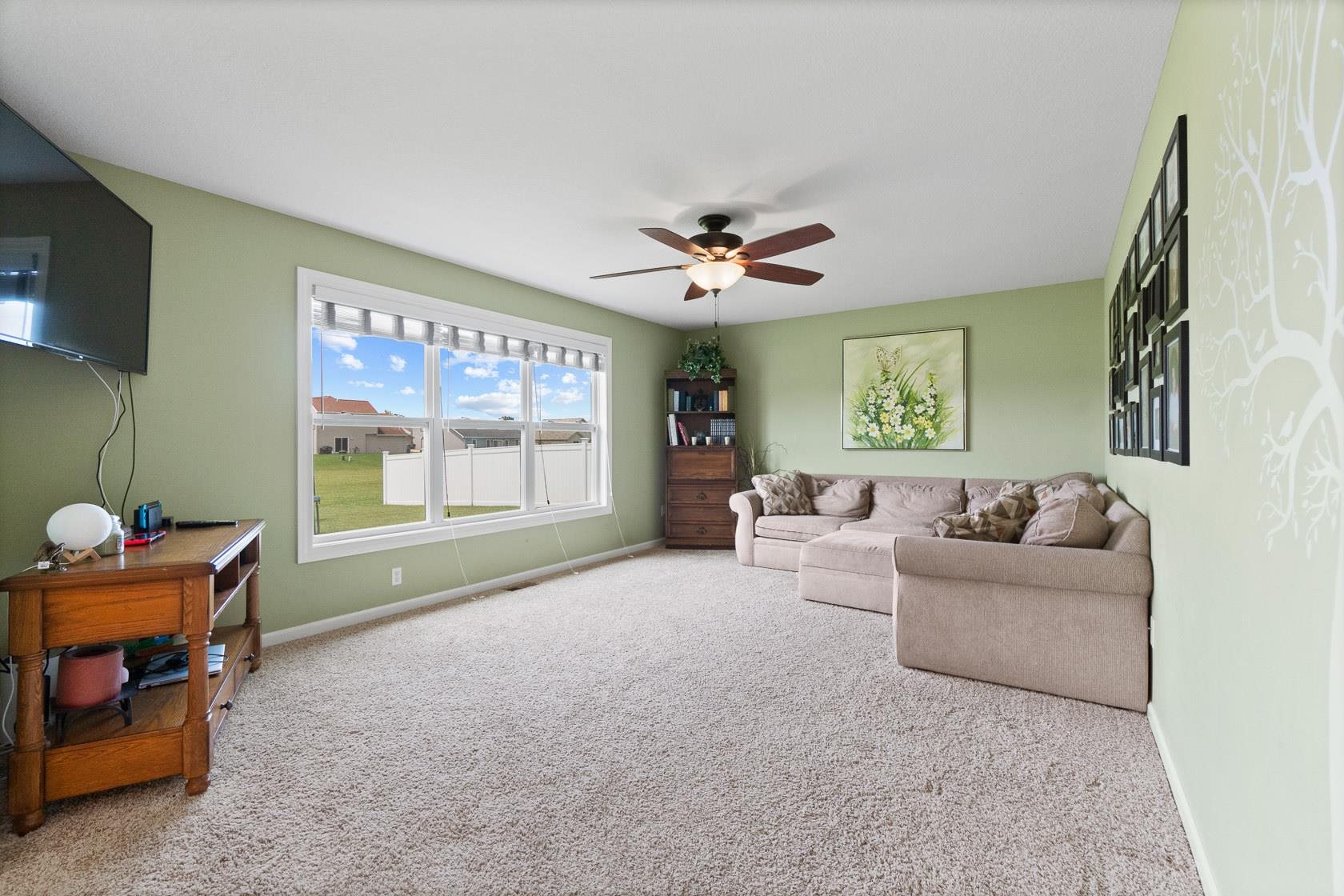2747 Stonecrop Road Huntertown, IN 46748 - Photo 6 of 34