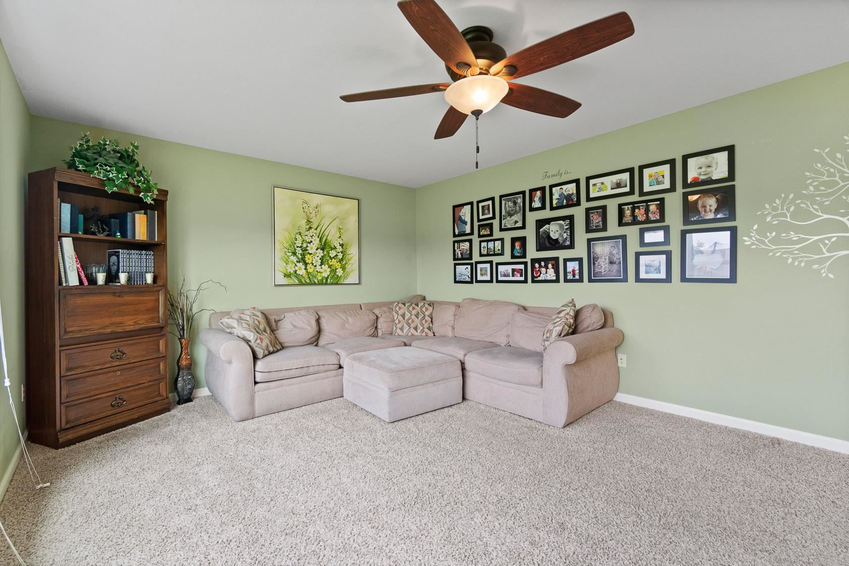 2747 Stonecrop Road Huntertown, IN 46748 - Photo 7 of 34