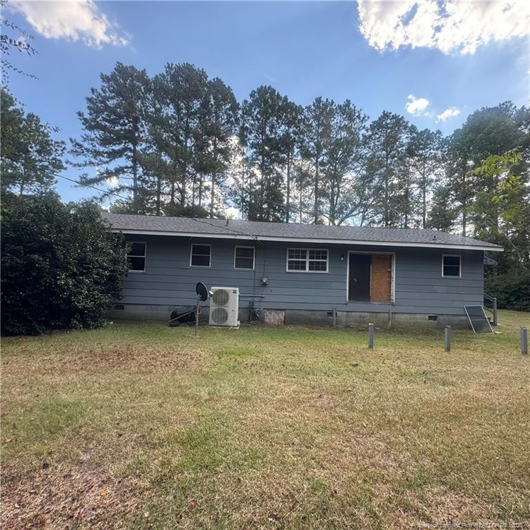 415 Brockington Road Fairmont, NC 28340 - Photo 18 of 22 a backyard of a house