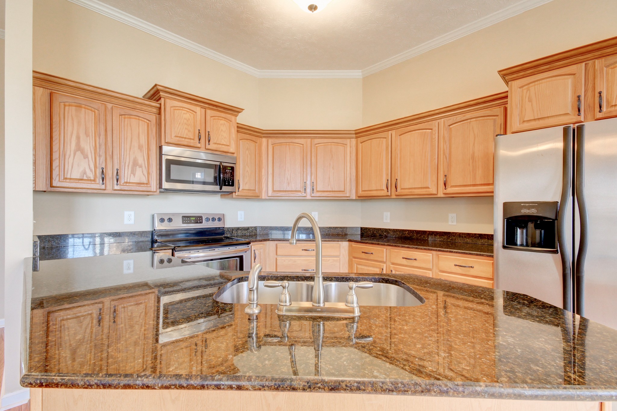 1625 Apache Way Clarksville, TN 37042 - Photo 4 of 25