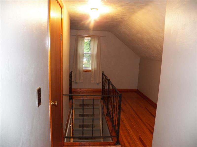 549 Hite Road Cheswick, PA 15024 - Photo 9 of 22 Gallery Image 9