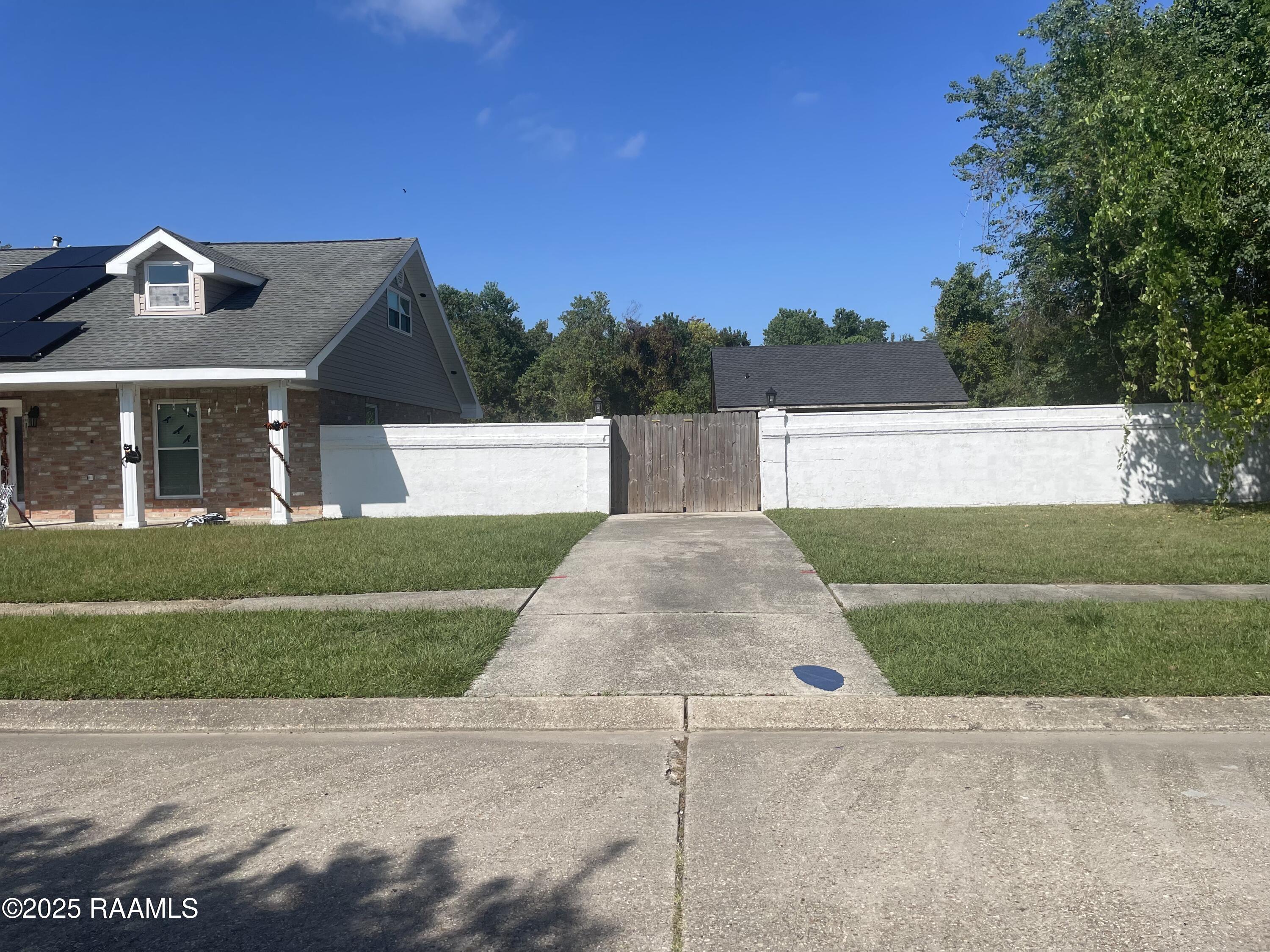 2808 Acorn Drive Violet, LA 70092 - Photo 10 of 13 IMG_3900