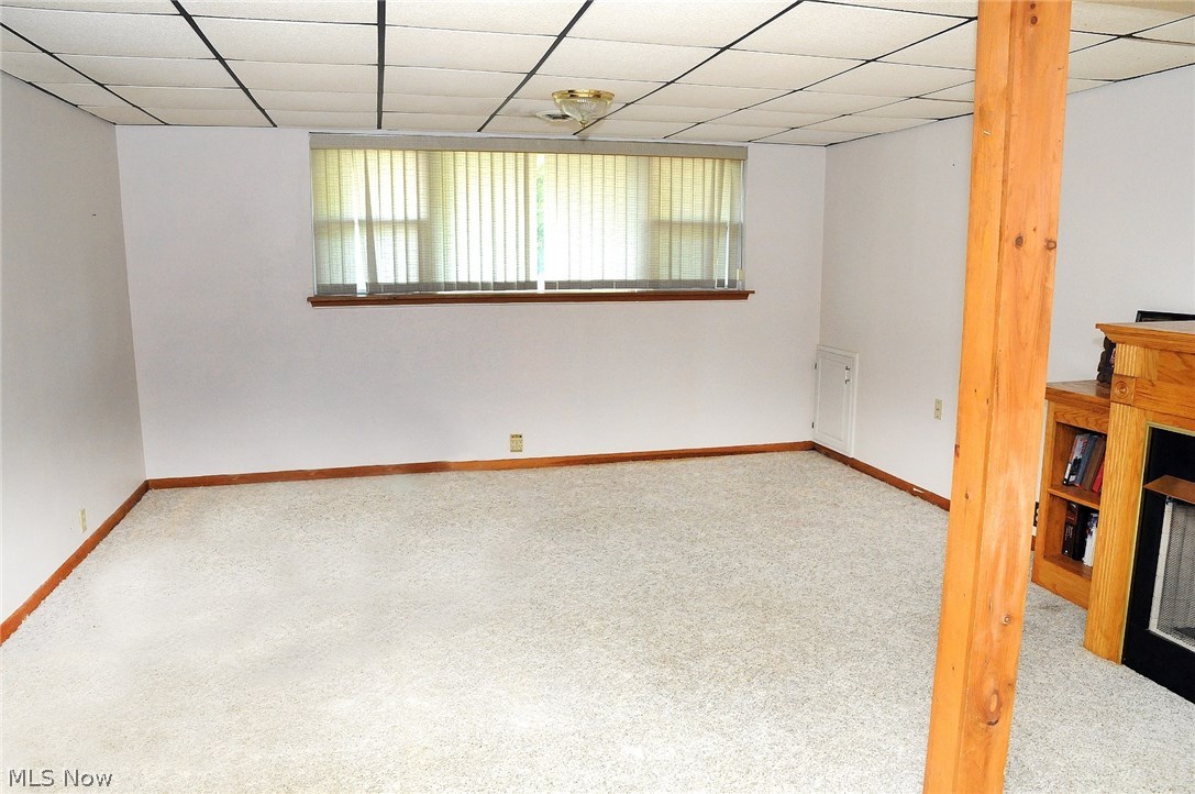 127 Merrick Road Cambridge, OH 43725 - Photo 27 of 35 Family/recreation room