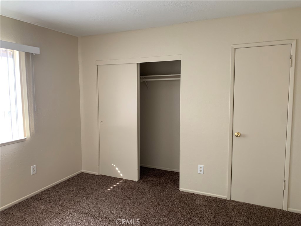 22519 Lucilla Road Apple Valley, CA 92308 - Photo 6 of 13