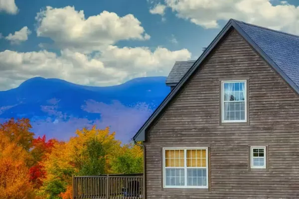 $1,146,100 | 126 Glades View Avenue, Newry, ME 04261