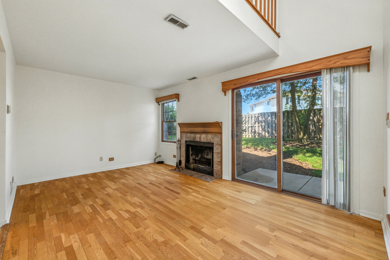 2S772 Timber Drive Warrenville, IL 60555 - Photo 3 of 24