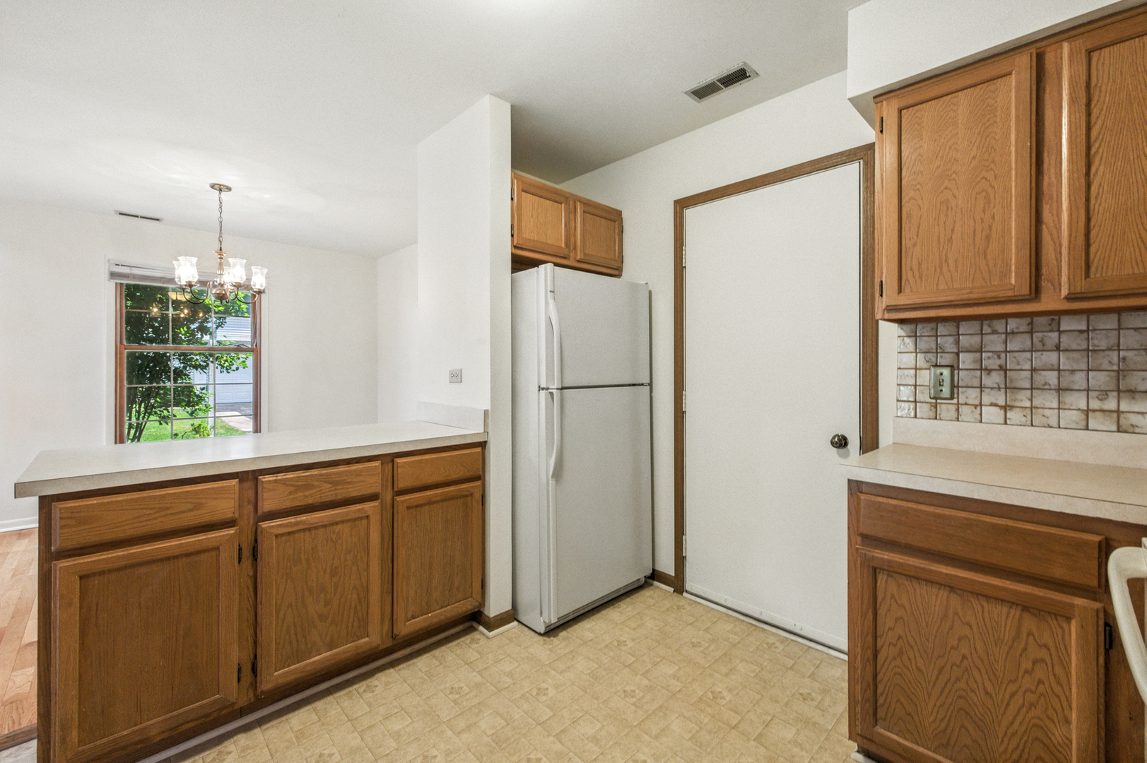 2S772 Timber Drive Warrenville, IL 60555 - Photo 10 of 24