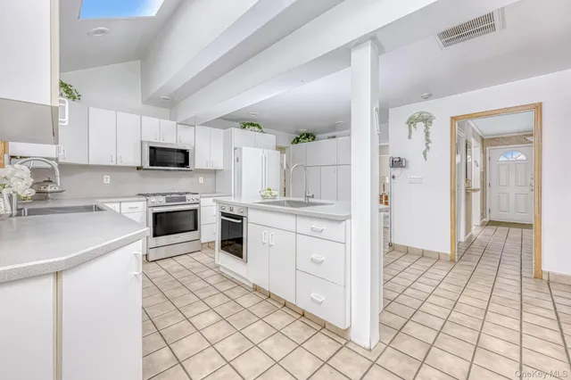 $1,150,000 | 23 South Parker Drive, Monsey, NY 10952