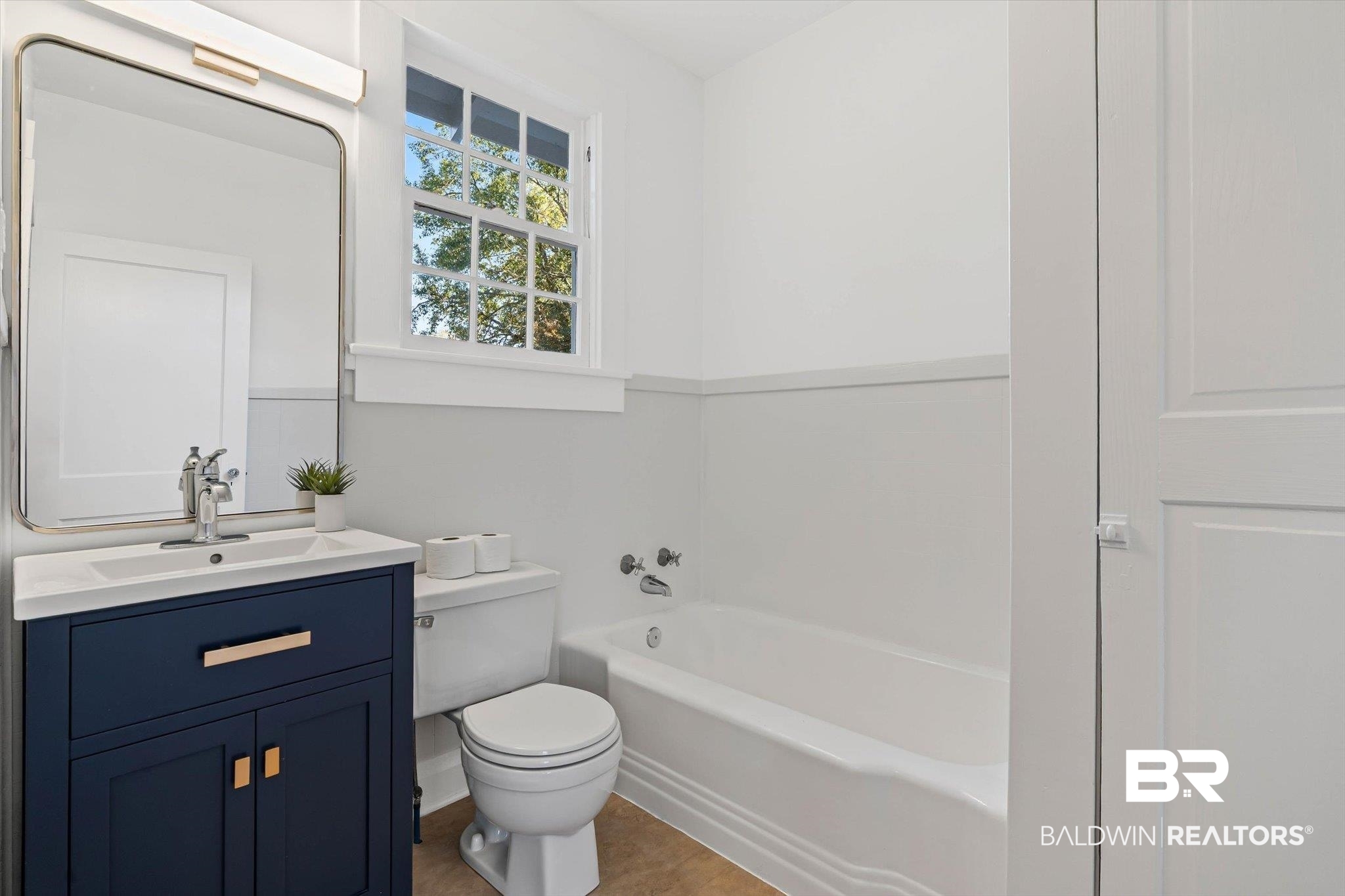 2153 Old Government Street Mobile, AL 36606 - Photo 11 of 23 Bathroom with a garden tub and vanity